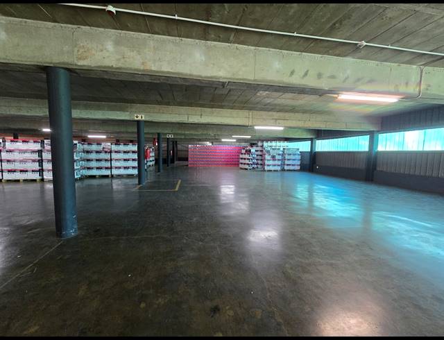 6,649M² WAREHOUSE FOR SALE IN MEADOWDALE